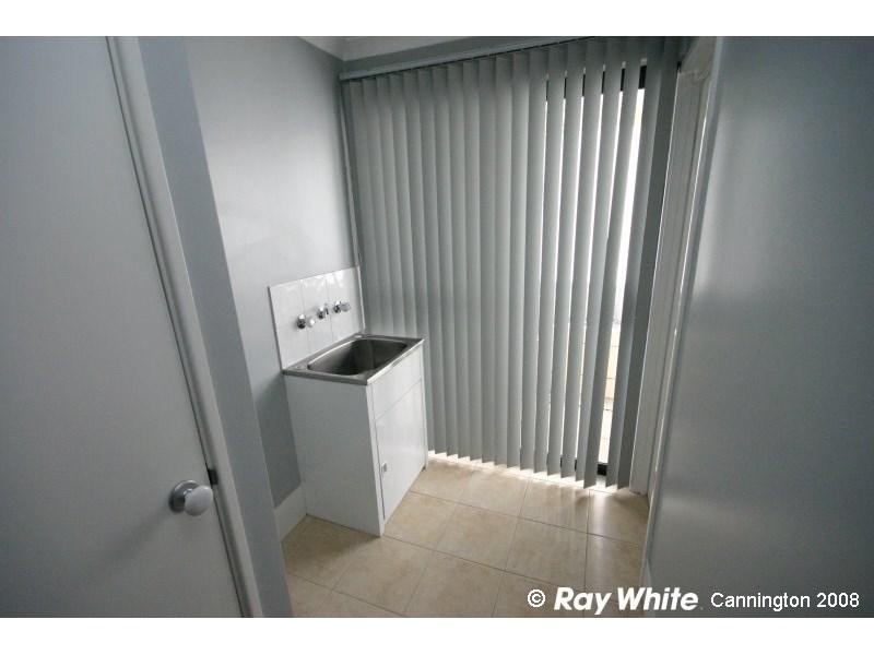 25 Petrel Close, Wilson WA 6107