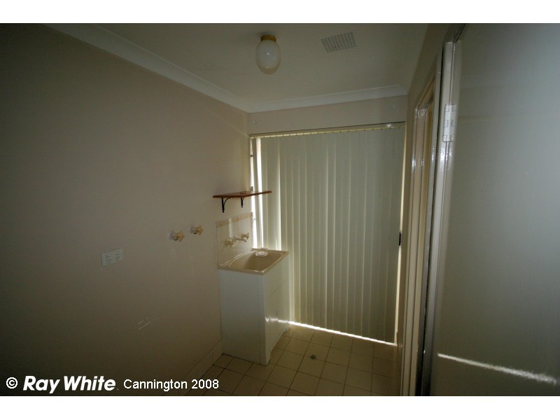 18 Schaffers Place, Thornlie WA 6108