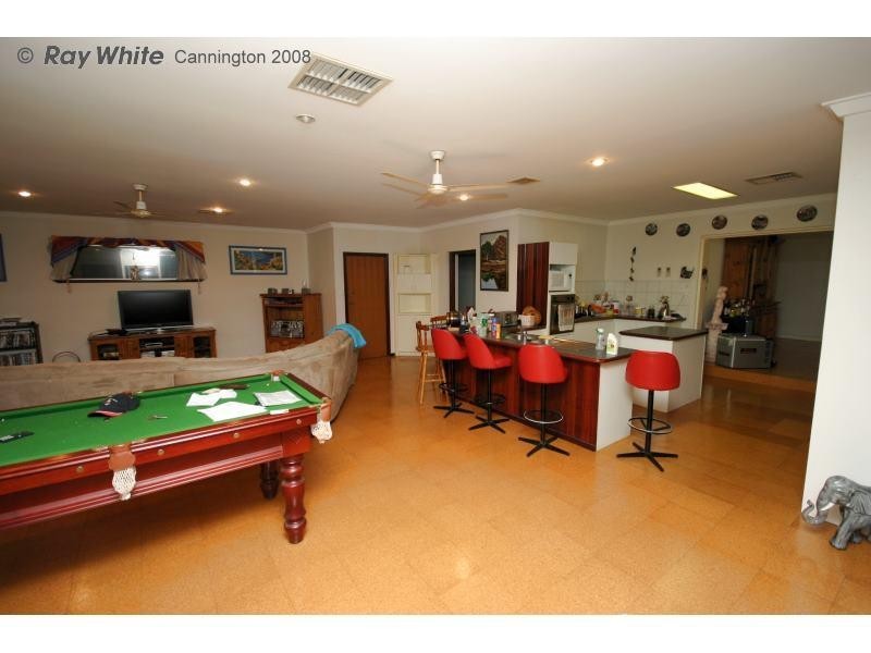 40 Lacey Street, Beckenham WA 6107