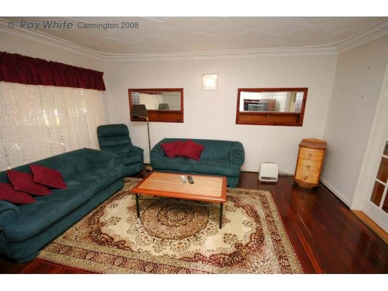 40 Lacey Street, Beckenham WA 6107