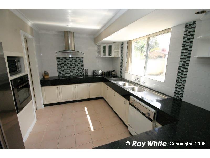 23 Danohill Street, Huntingdale WA 6110