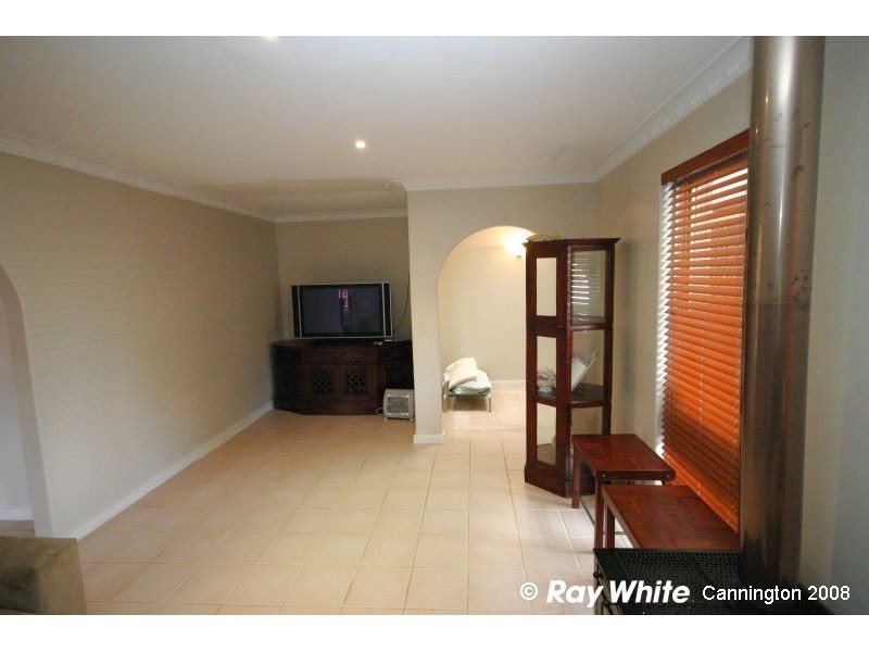 23 Danohill Street, Huntingdale WA 6110