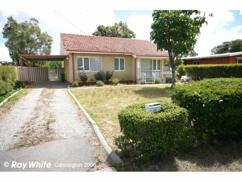 11 Foxwood Way, Langford WA 6147