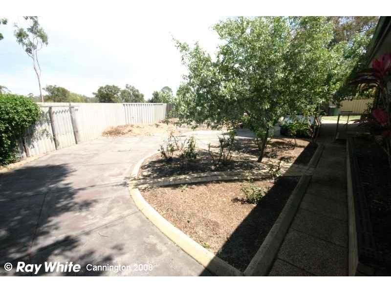 1 Blanche Street, Gosnells WA 6110