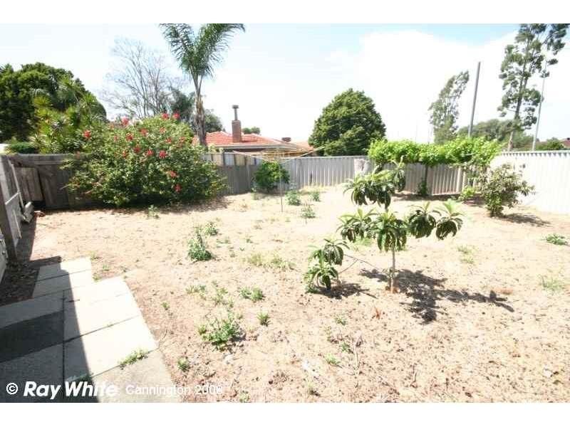 1 Blanche Street, Gosnells WA 6110