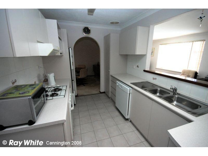 27 Cerberus Avenue, Parkwood WA 6147