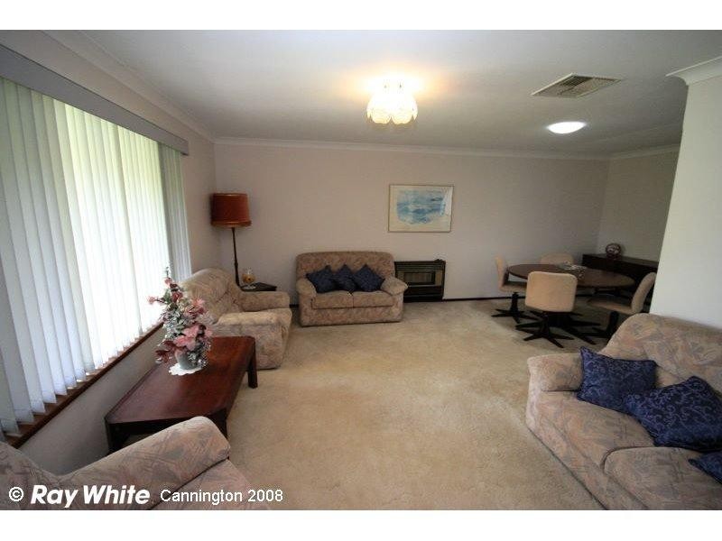 27 Cerberus Avenue, Parkwood WA 6147