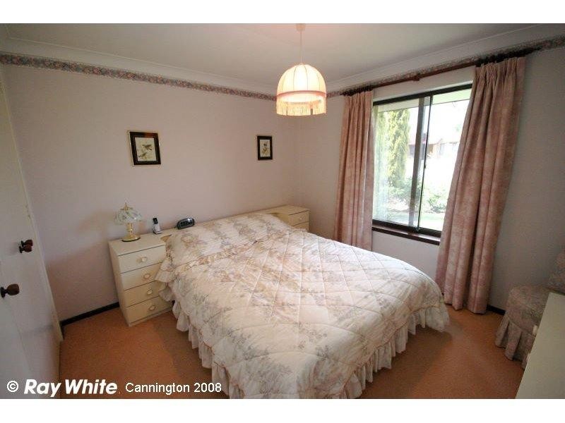 27 Cerberus Avenue, Parkwood WA 6147