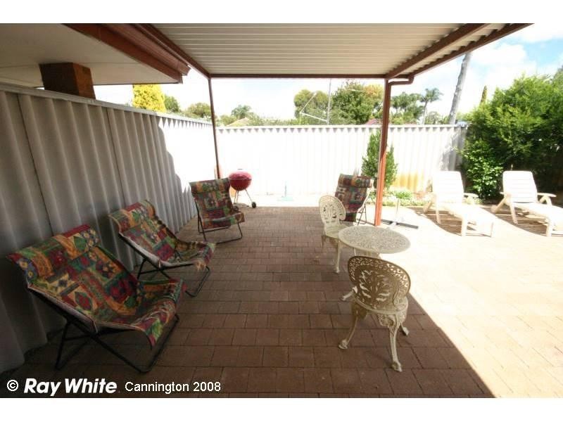 27 Cerberus Avenue, Parkwood WA 6147