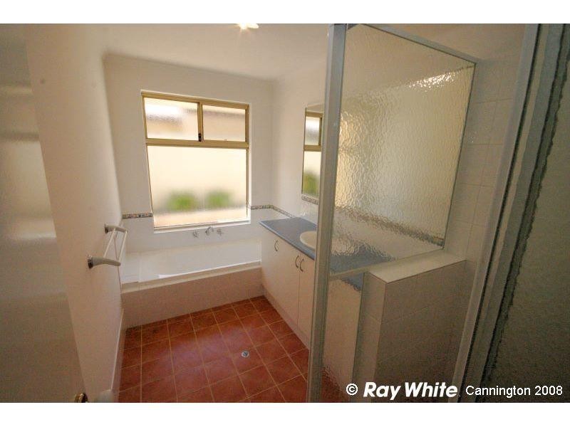 41 Whitlock Avenue, East Cannington WA 6107