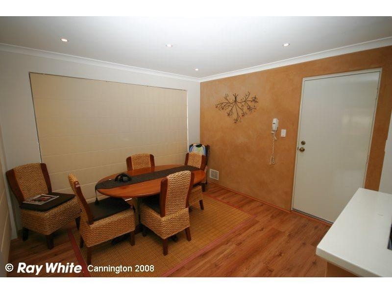 27 Beaumont Parkway, Success WA 6164