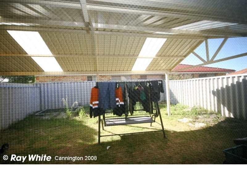 1 Salesian Court, Queens Park WA 6107