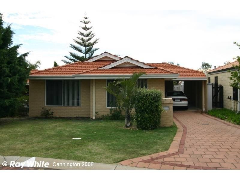 1 Weetman Cove, Cannington WA 6107