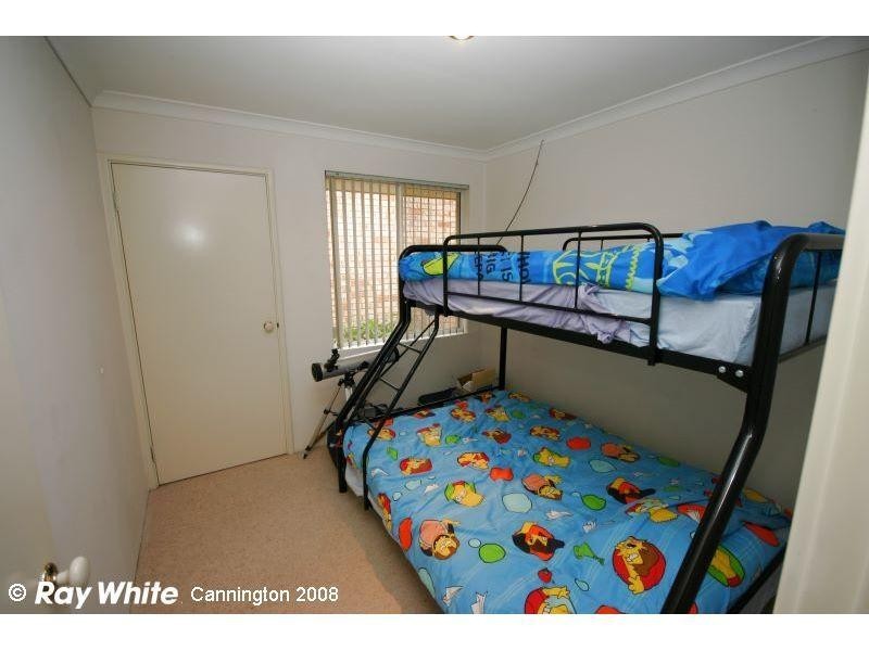 1 Weetman Cove, Cannington WA 6107