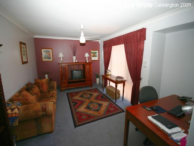 105 Luyer Avenue, Beckenham WA 6107