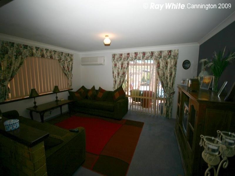 105 Luyer Avenue, Beckenham WA 6107