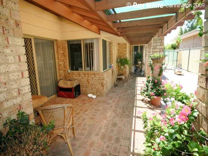 105 Luyer Avenue, Beckenham WA 6107