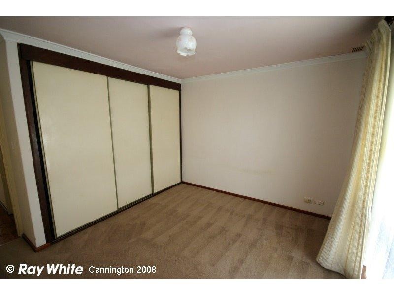 32 Cohuna Drive, Armadale WA 6112