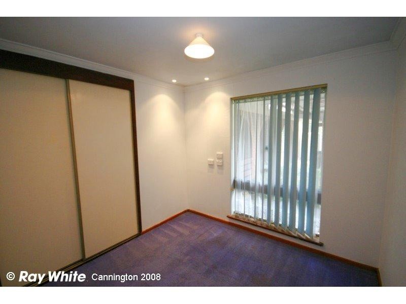 32 Cohuna Drive, Armadale WA 6112