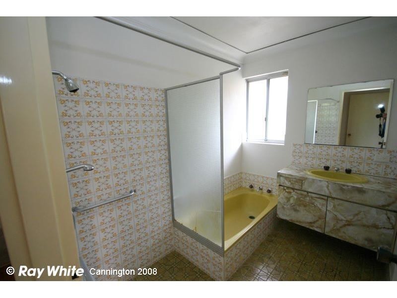 32 Cohuna Drive, Armadale WA 6112