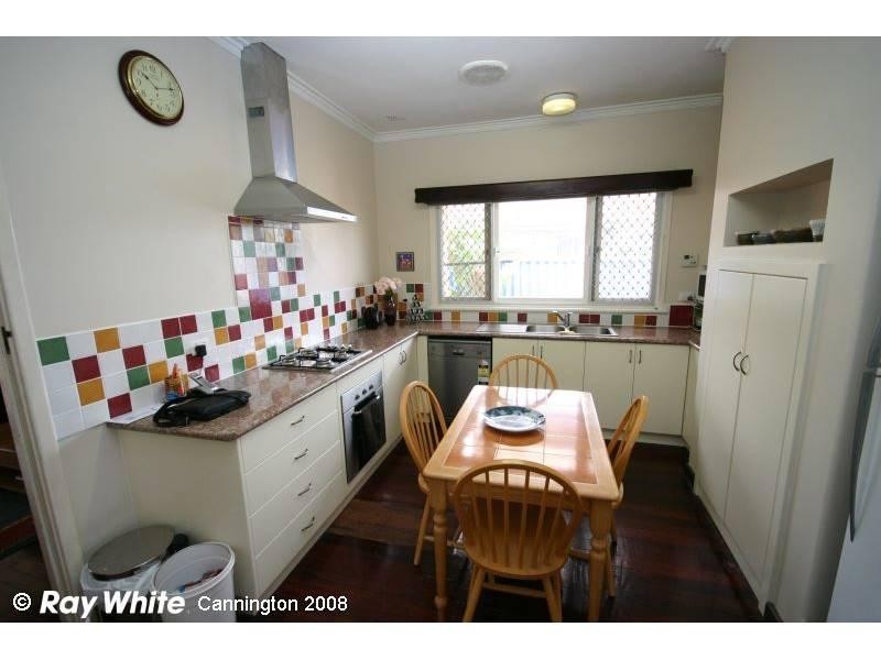 1/5 Davies Street, East Cannington WA 6107