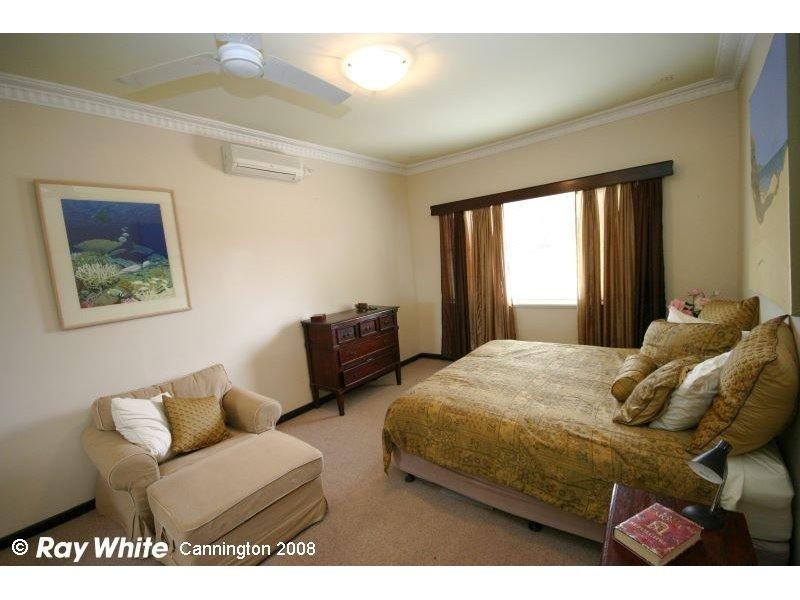 1/5 Davies Street, East Cannington WA 6107