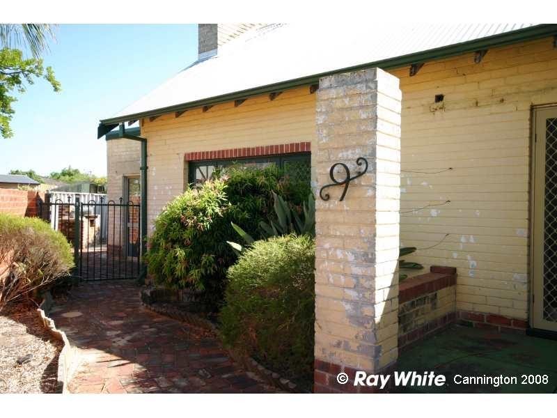 9b Halsey Close, Cannington WA 6107