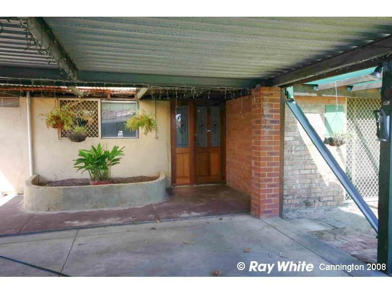 9b Halsey Close, Cannington WA 6107