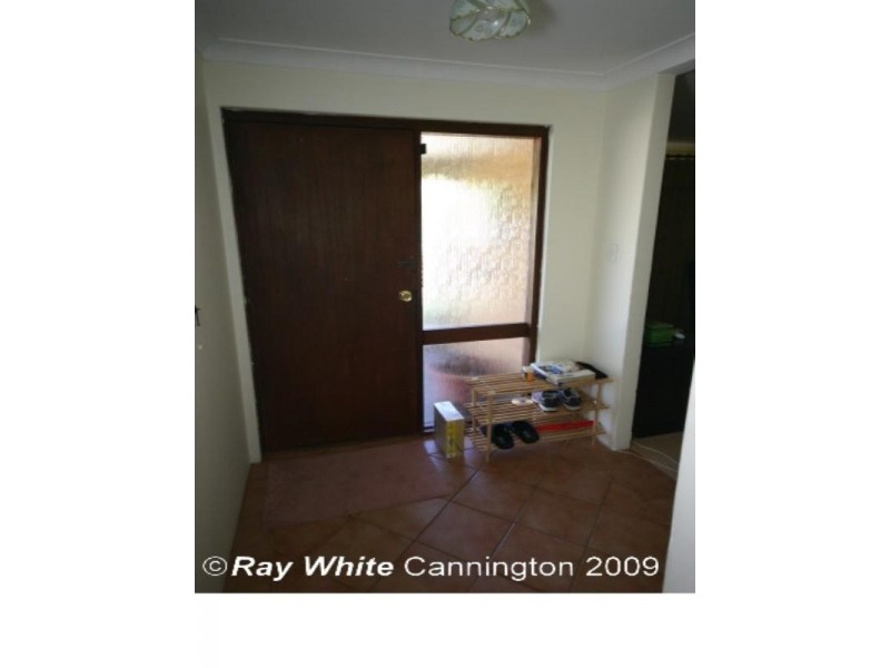 25 Clarke Street, East Cannington WA 6107