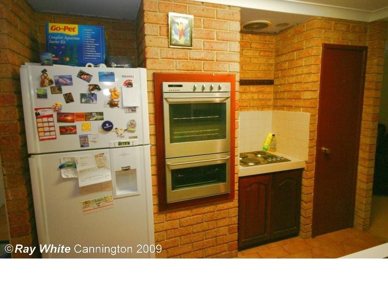 25 Clarke Street, East Cannington WA 6107