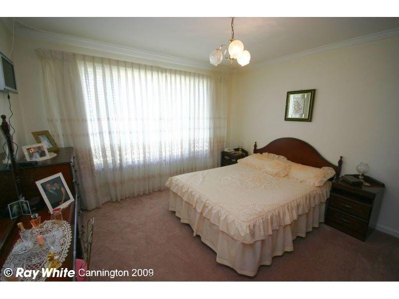 12 Brixton Street, Beckenham WA 6107