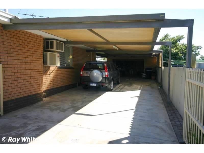 12 Brixton Street, Beckenham WA 6107