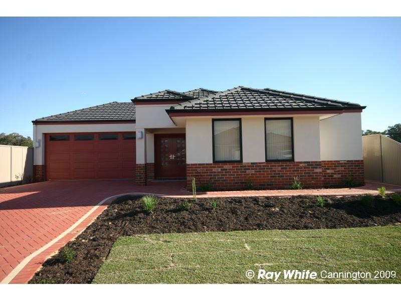 4 Tulip Way, East Cannington WA 6107