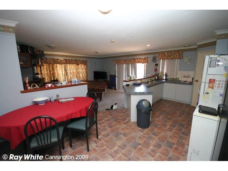 3 Keeden Court, Maddington WA 6109