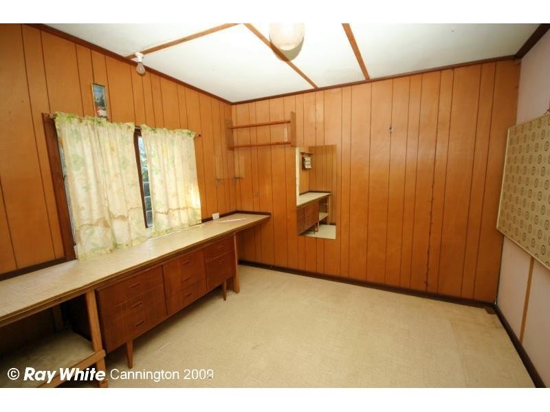 18 Jubilee Street, Beckenham WA 6107