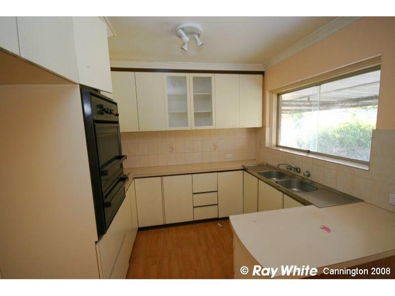 25 Kent Street, Wilson WA 6107