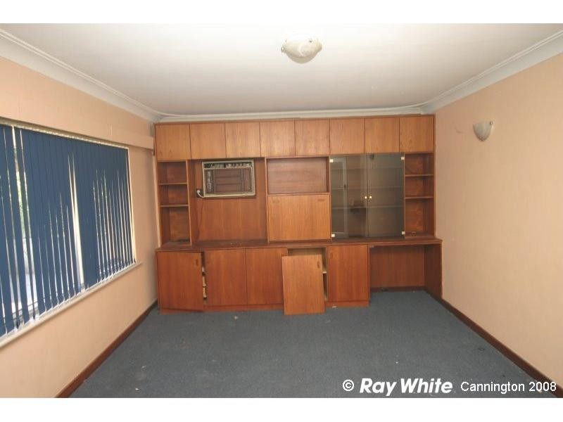 25 Kent Street, Wilson WA 6107