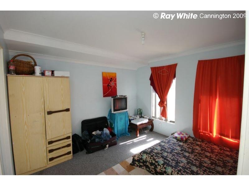 6a Quail Place, Langford WA 6147