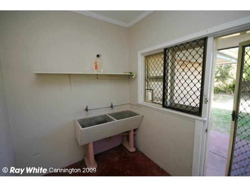 223 Sevenoaks Street, Cannington WA 6107