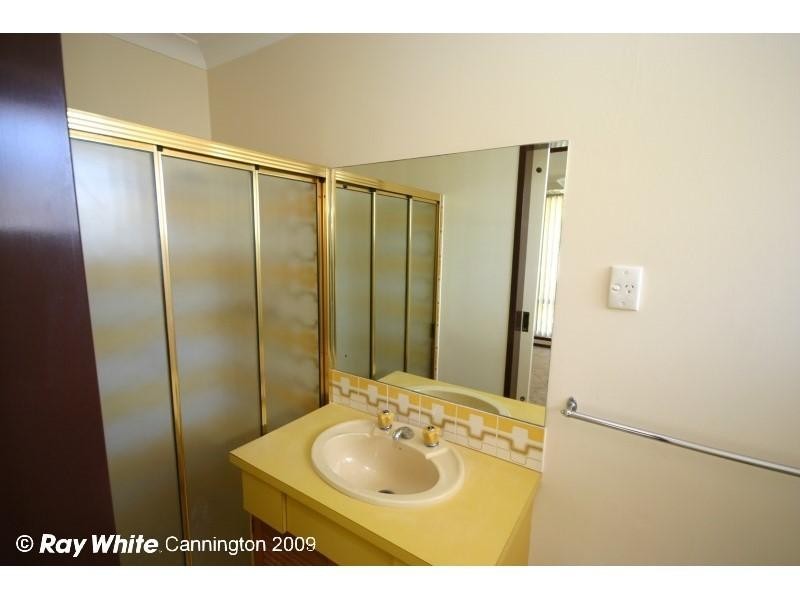 50 Crocus Way, Ferndale WA 6148