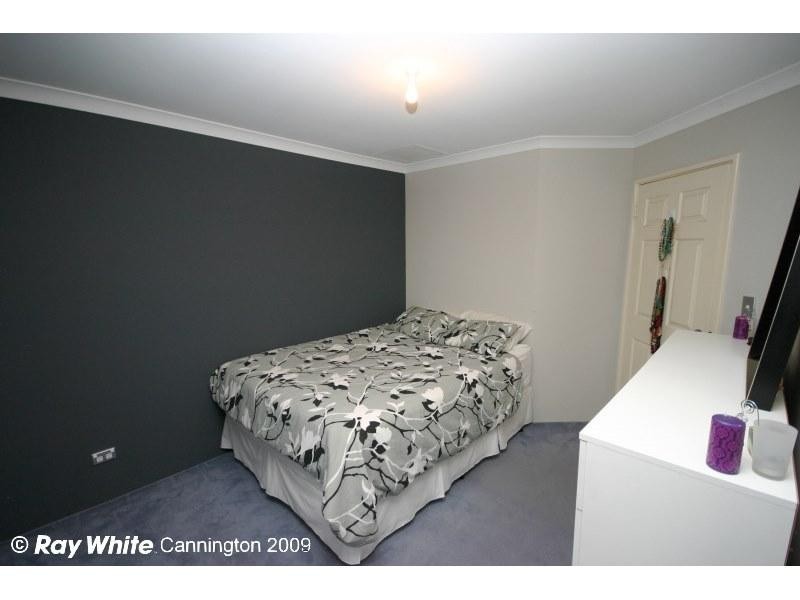 1/6 Bridal Crescent, Kenwick WA 6107