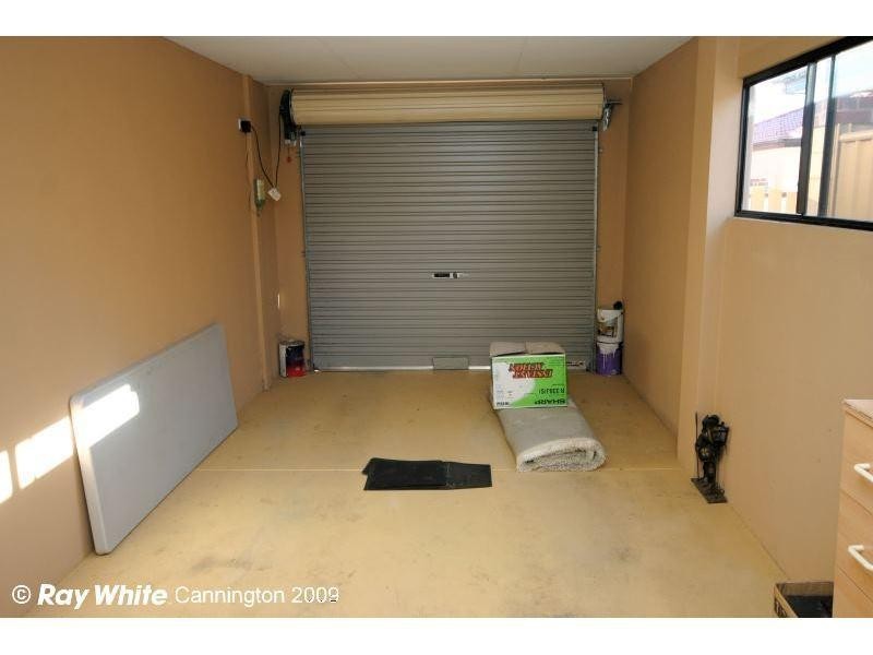 1/6 Bridal Crescent, Kenwick WA 6107