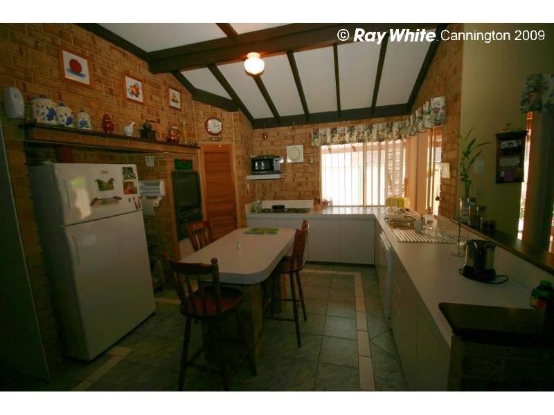 105 Luyer Avenue, East Cannington WA 6107