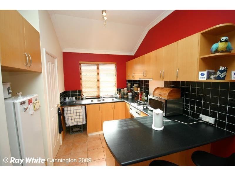 177a Hamilton Street, Queens Park WA 6107