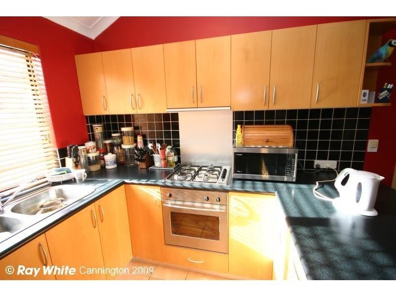 177a Hamilton Street, Queens Park WA 6107