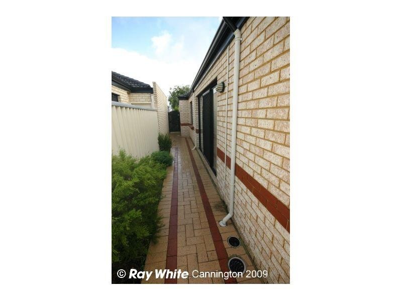 177a Hamilton Street, Queens Park WA 6107