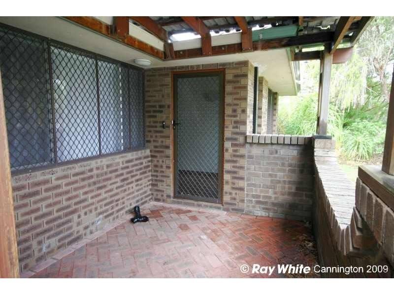 46 Gaskin Road, Kenwick WA 6107