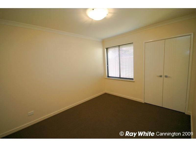 3 Tulip Way, East Cannington WA 6107