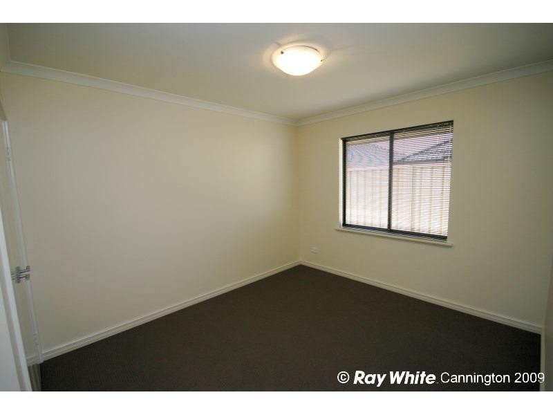 3 Tulip Way, East Cannington WA 6107