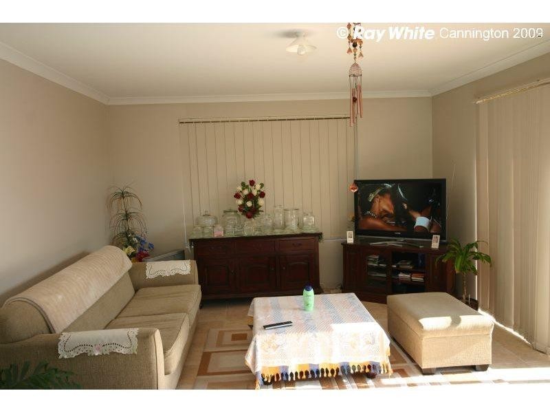 2/144 Gibbs Street, East Cannington WA 6107